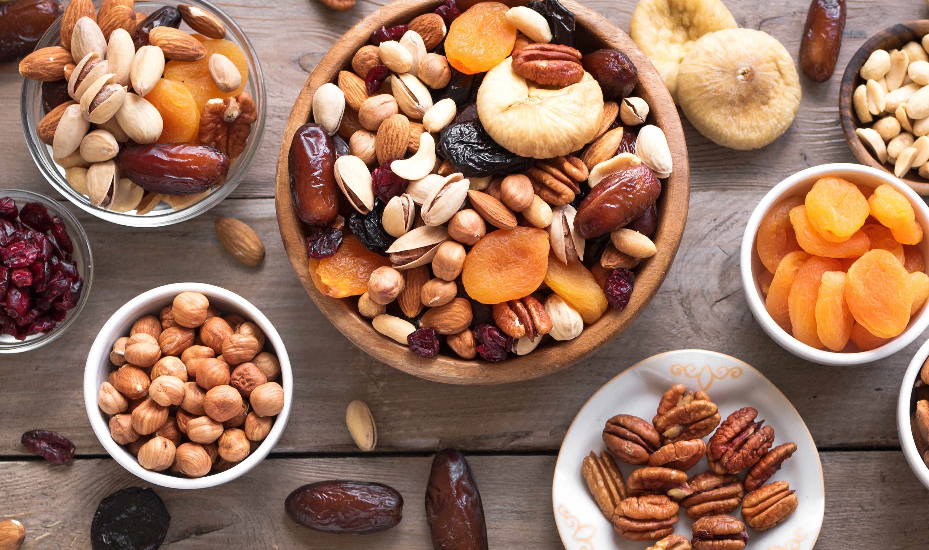 Dried Fruit & Nuts
